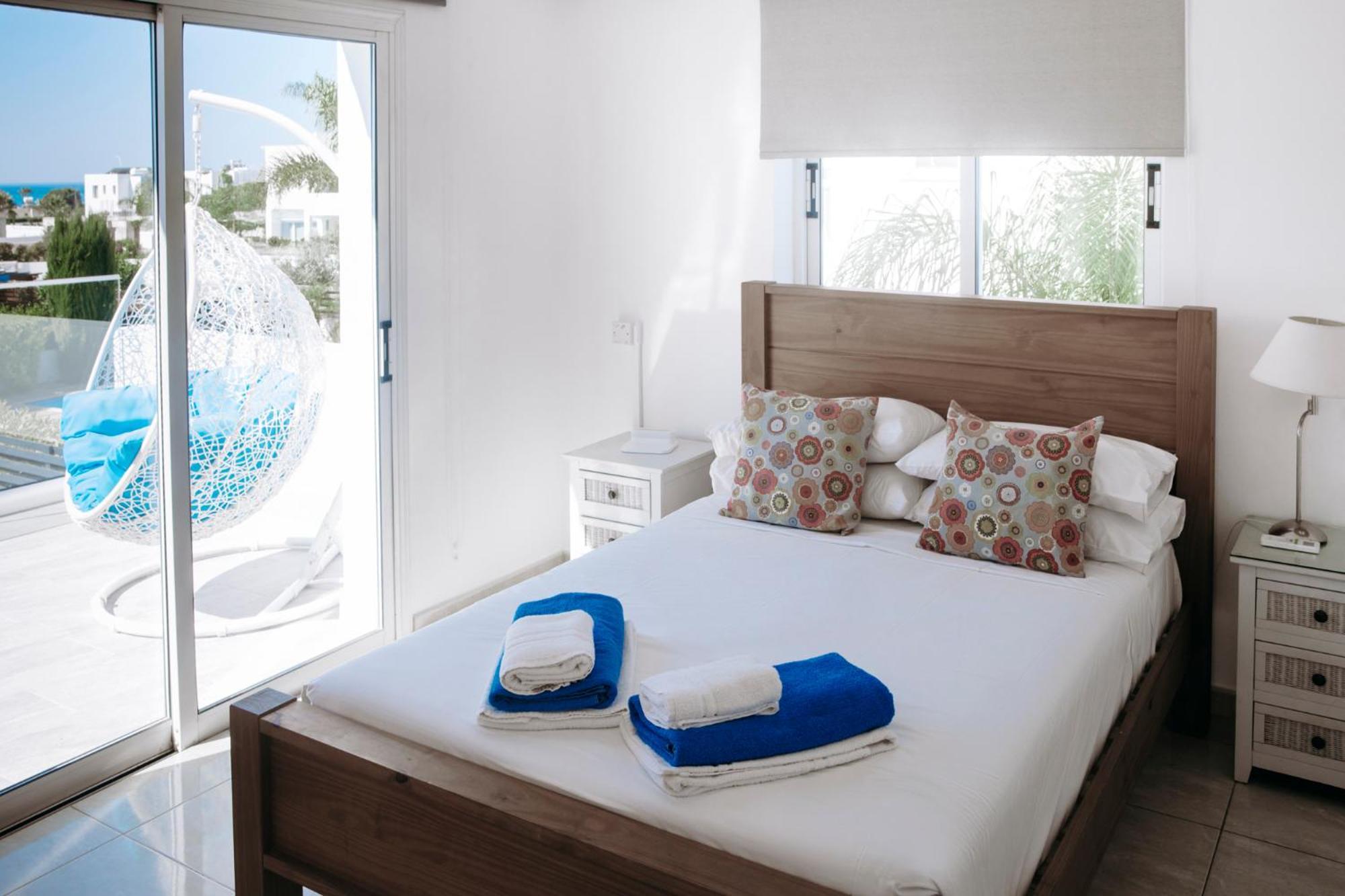 Sunset Villa Private Complex Heated Pool アヤナパ エクステリア 写真